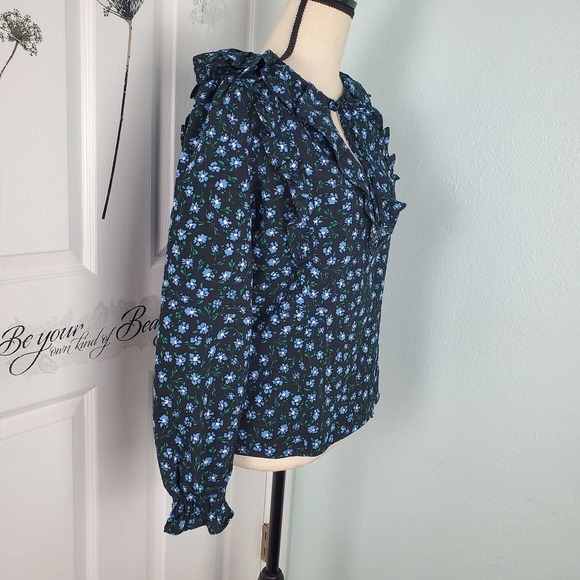 LOFT Blue floral Shirt Size SP - Picture 3 of 5